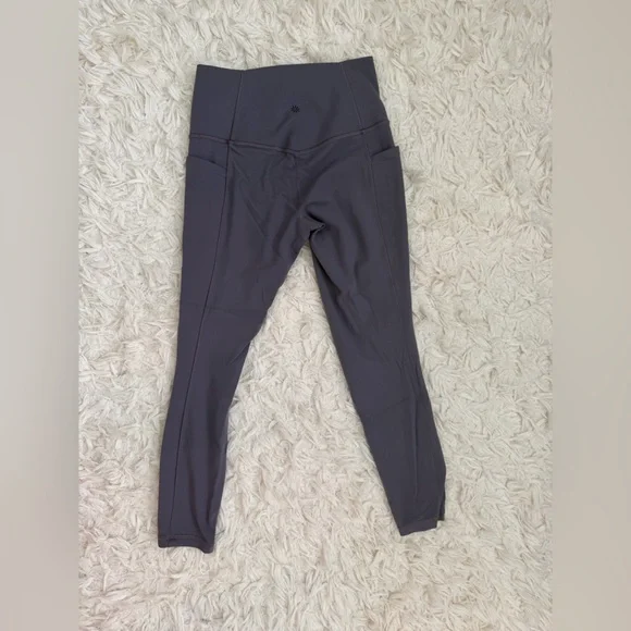 Athleta Salutation Stash pocket 7/8 Tight Leggings color Slate Size Small - Picture 5 of 8